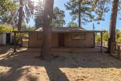 Exterior - 49832 Pierce, Oakhurst, CA 93644 photo 21 of 27