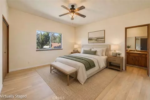 Bedroom - 49832 Pierce, Oakhurst, CA 93644 photo 2 of 11