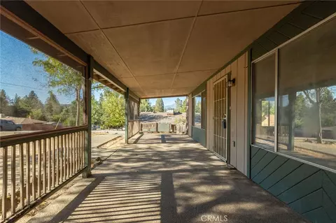 Exterior - 49832 Pierce, Oakhurst, CA 93644 photo 5 of 27