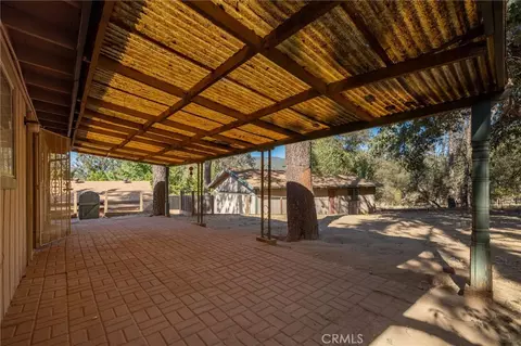 Exterior - 49832 Pierce, Oakhurst, CA 93644 photo 5 of 19
