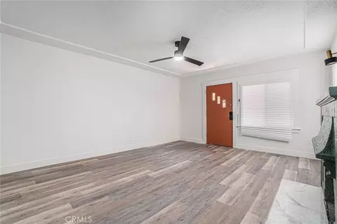Living - 513 Arch St, Martinez, CA 94553 photo 2 of 3
