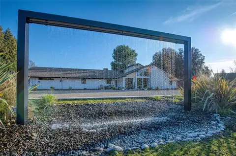 11735 E Santa Ana, Clovis, CA 93619 photo 5