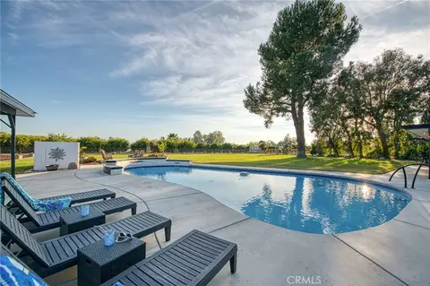 Exterior - 11735 E Santa Ana, Clovis, CA 93619 photo 15 of 36