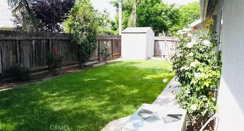 Exterior - 2559 E Fallbrook, Fresno, CA 93720 photo 4 of 5