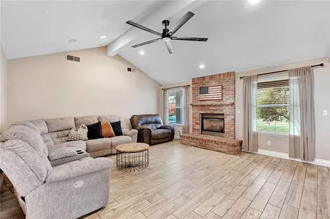 Living - 3605 Doubletree Way, Madera, CA 93637 photo 1 of 2