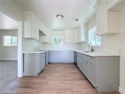 Kitchen - 736 W 9th, Merced, CA 95341 photo 3 of 3