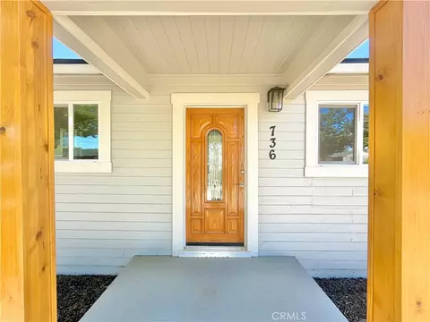 Exterior - 736 W 9th, Merced, CA 95341 photo 4 of 4