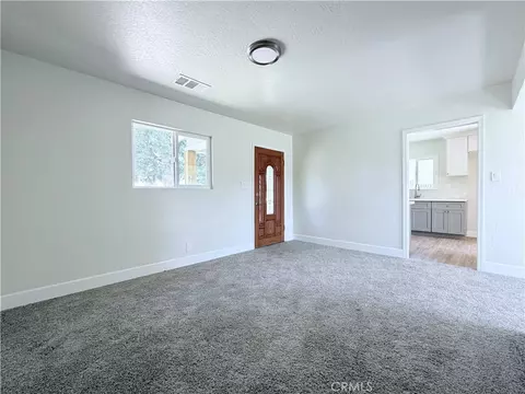 Living - 736 W 9th, Merced, CA 95341 photo 3 of 3