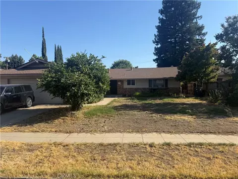 157 W Dovewood, Fresno, CA 93704