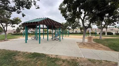 Exterior - 10588 E Fieldstone Ave, Clovis, CA 93619 photo 10 of 10
