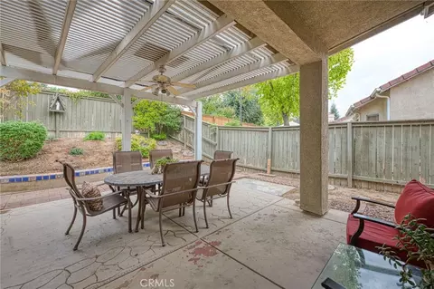 Exterior - 10588 E Fieldstone Ave, Clovis, CA 93619 photo 2 of 10