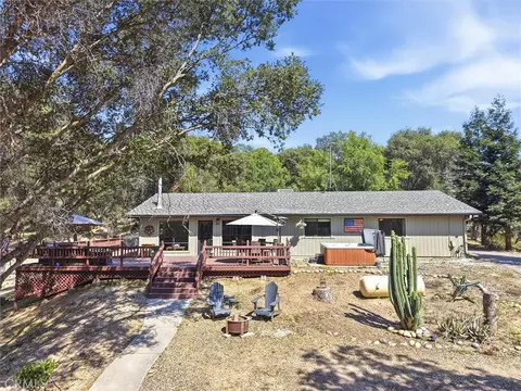 Exterior - 46004 Spring Trl, Coarsegold, CA 93614 photo 2 of 26