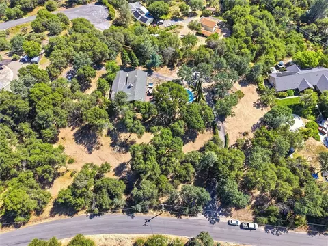 View/Area - 46004 Spring Trl, Coarsegold, CA 93614 photo 1 of 2
