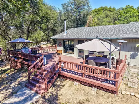 Exterior - 46004 Spring Trl, Coarsegold, CA 93614 photo 11 of 26