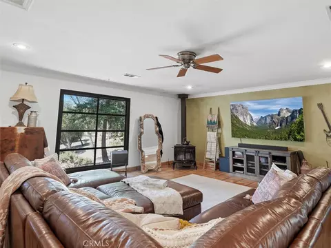 Living - 46004 Spring Trl, Coarsegold, CA 93614 photo 1 of 7