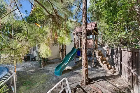 Exterior - 1842 Richards Pl, Upland, CA 91784 photo 4 of 4