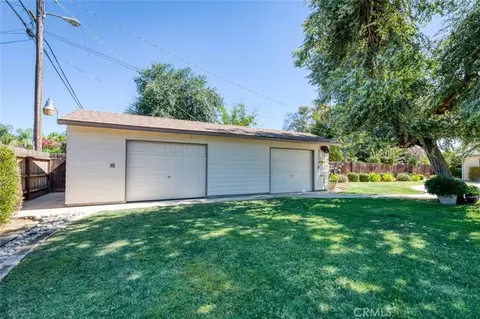 Exterior - 10270 Lanes Brg, Madera, CA 93636 photo 8 of 15