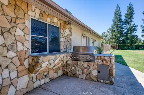 Exterior - 10270 Lanes Brg, Madera, CA 93636 photo 5 of 15