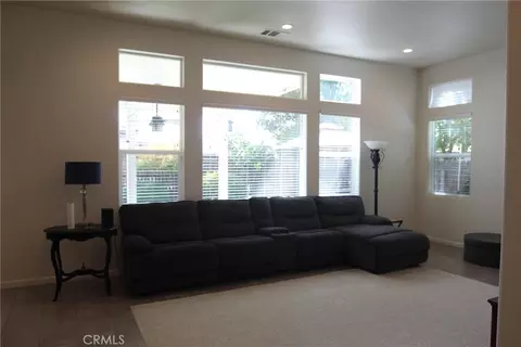 Living - 1115 Sanders Ave, Clovis, CA 93619 photo 1 of 3