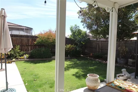 Exterior - 1115 Sanders Ave, Clovis, CA 93619 photo 5 of 7