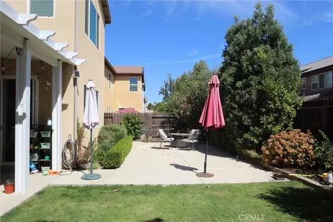 Exterior - 1115 Sanders Ave, Clovis, CA 93619 photo 4 of 7