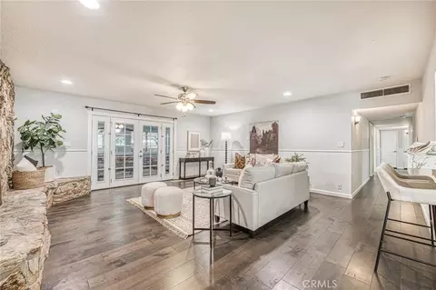 Living - 1391 Birch, Clovis, CA 93611 photo 2 of 4