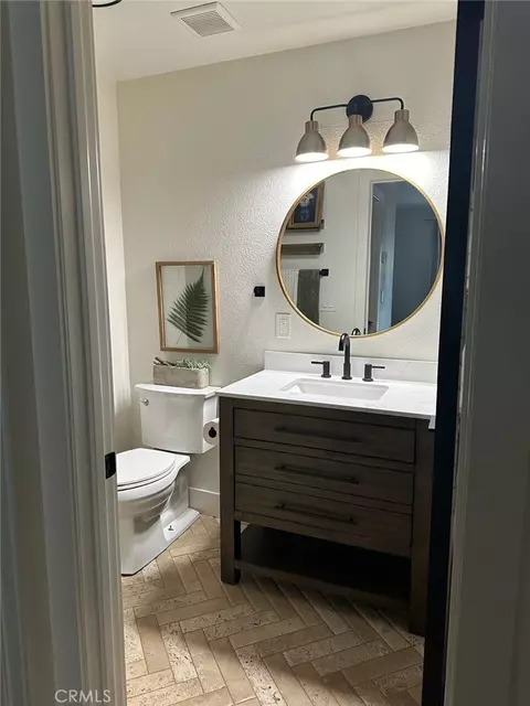 Bath - 1856 Decatur, Clovis, CA 93611 photo 1 of 6