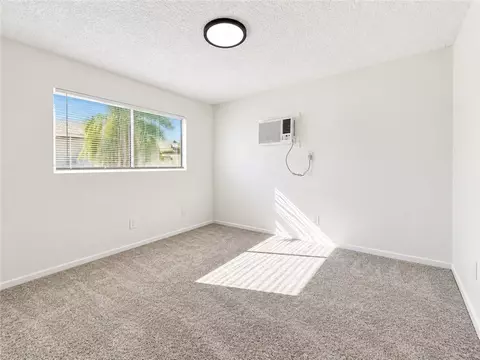 Bedroom - 522 Garfield Ave, Taft, CA 93268 photo 5 of 7