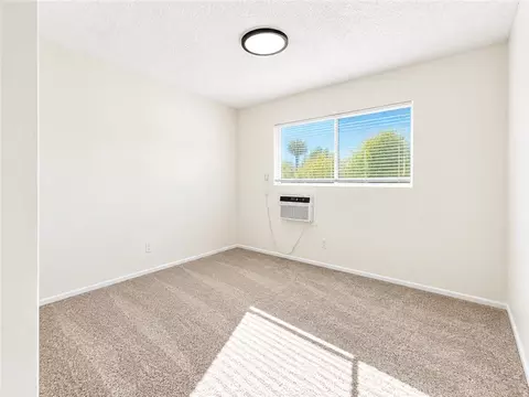 Bedroom - 522 Garfield Ave, Taft, CA 93268 photo 2 of 7