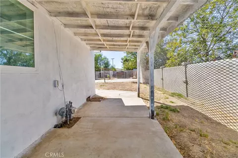 Exterior - 815 E 5th, Hanford, CA 93230 photo 5 of 14