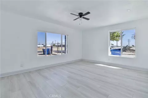 Living - 815 E 5th, Hanford, CA 93230 photo 10 of 14