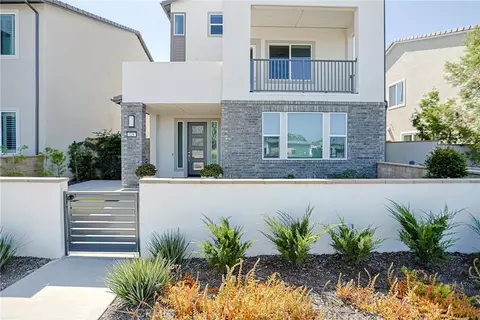 Exterior - 528 Gadwall, Irvine, CA 92618 photo 4 of 12