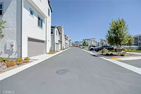 Exterior - 528 Gadwall, Irvine, CA 92618 photo 9 of 12