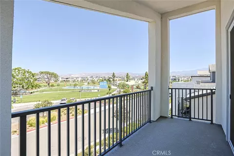 Exterior - 528 Gadwall, Irvine, CA 92618 photo 7 of 12