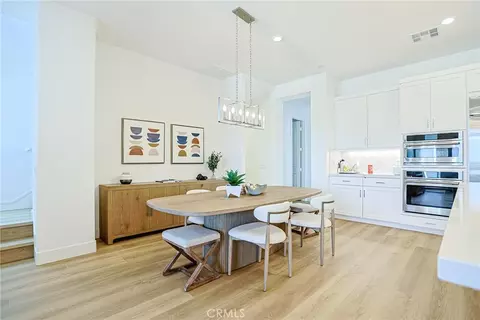Dining - 528 Gadwall, Irvine, CA 92618 photo 2 of 2