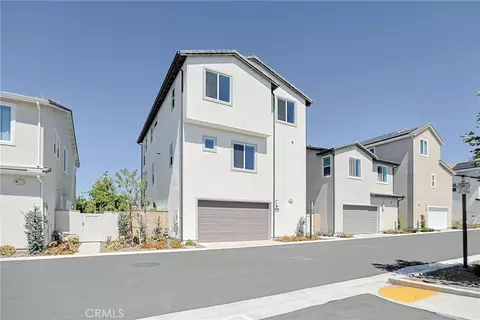 Exterior - 528 Gadwall, Irvine, CA 92618 photo 8 of 12
