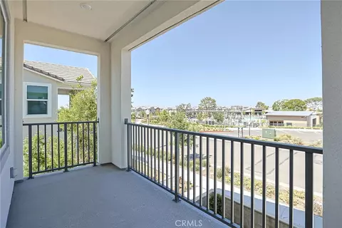 Exterior - 528 Gadwall, Irvine, CA 92618 photo 5 of 12