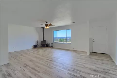 Living - 33030 Road 233, North Fork, CA 93643 photo 2 of 6