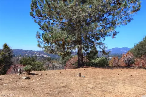 Exterior - 33030 Road 233, North Fork, CA 93643 photo 9 of 14