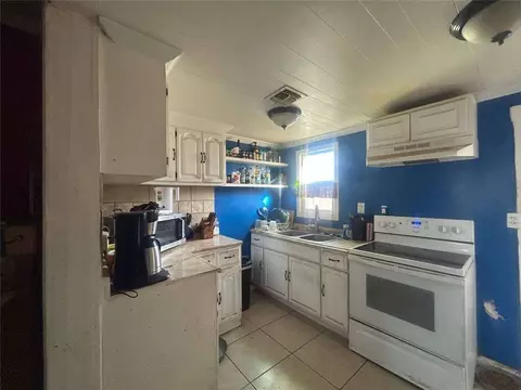Kitchen - 521 Acoma, Needles, CA 92363 photo 1 of 1
