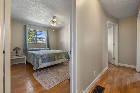 Entry Way - 800 Frank Ct, Manteca, CA 95336 photo 5 of 7