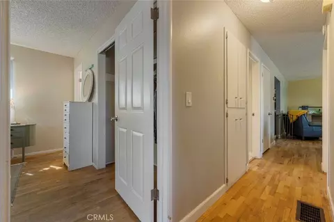 Entry Way - 800 Frank Ct, Manteca, CA 95336 photo 7 of 7