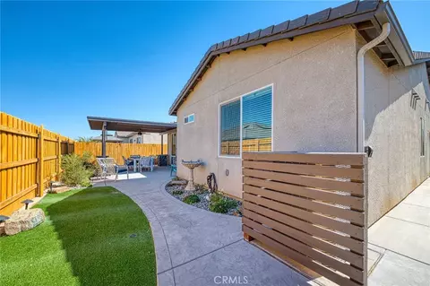 Exterior - 1523 Bloom Ln, Clovis, CA 93619 photo 2 of 2