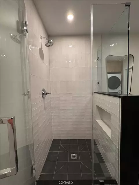 Bath - 12223 Chavers Ave, Downey, CA 90242 photo 4 of 4