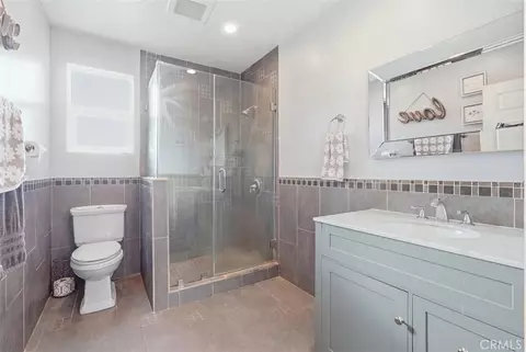 Bath - 9115 Walnut, Bellflower, CA 90706 photo 1 of 3