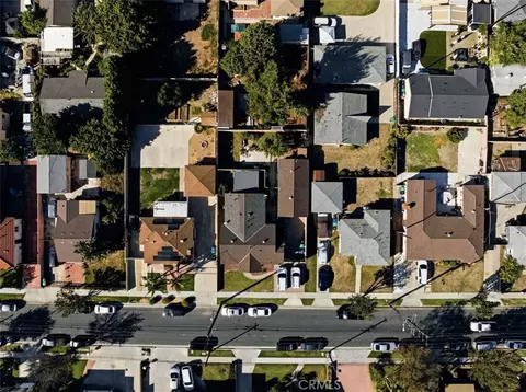 View/Area - 9115 Walnut, Bellflower, CA 90706 photo 1 of 5