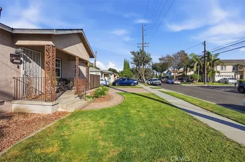 Exterior - 9115 Walnut, Bellflower, CA 90706 photo 3 of 11