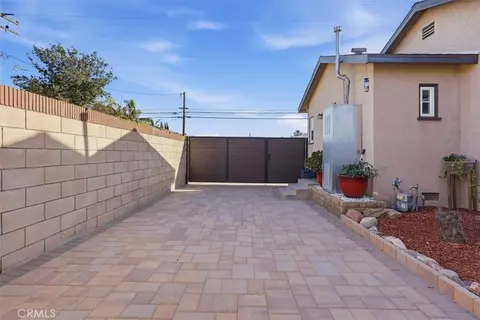 Exterior - 9115 Walnut, Bellflower, CA 90706 photo 9 of 11