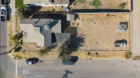 View/Area - 130 E 4th St, Hanford, CA 93230 photo 1 of 6
