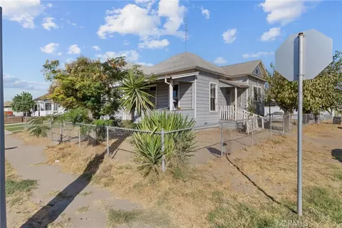 Other - 130 E 4th St, Hanford, CA 93230 photo 2 of 11
